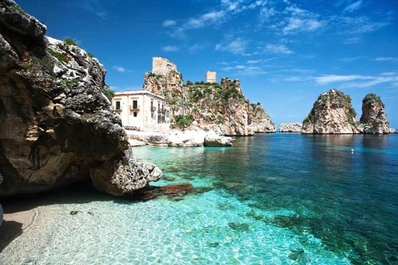 Domus Federiciana Hotel Castellammare del Golfo Bagian luar foto